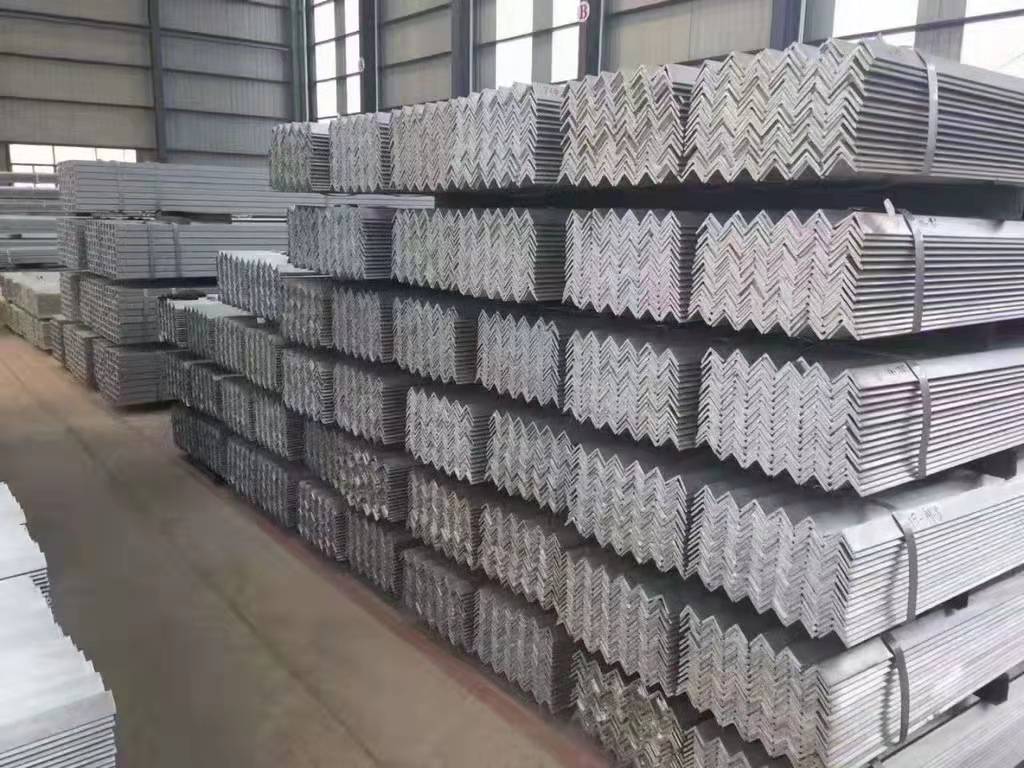 熱鍍鋅角鋼的優(yōu)點